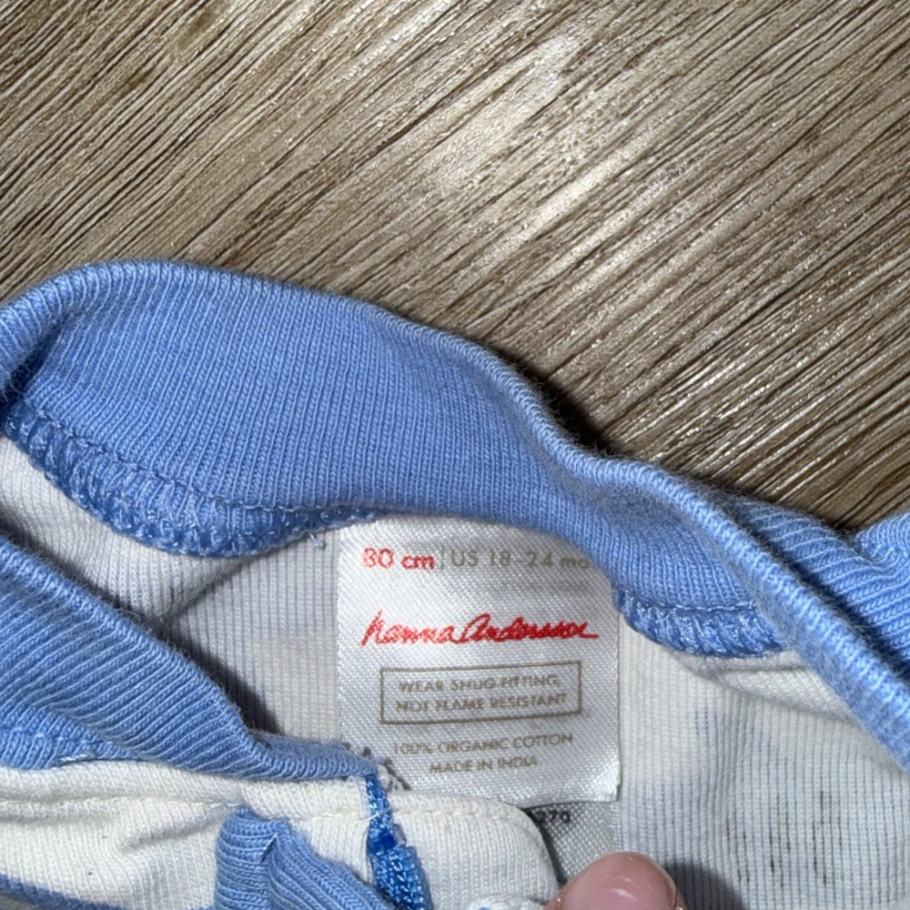 Hannah Anderson Bubbles The Shark 2 Way Zippie Shortie Size 18-24 months - Picture 5 of 6